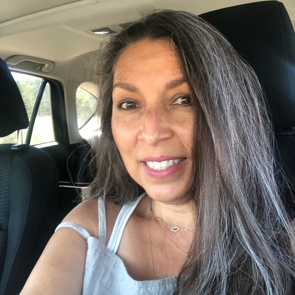 Meet your Posher, Adrianne - Picture 1 of 1